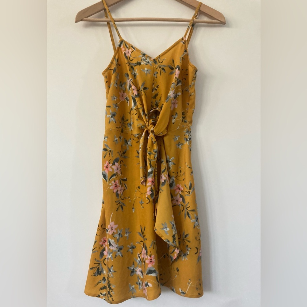 Preowned EXPRESS Floral Summer Mini Dress Yellow Pink Green XS